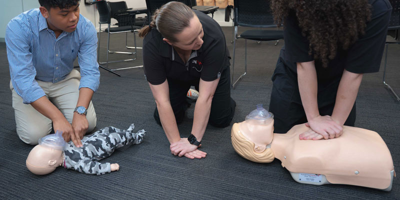 How CPR Course In The Sunshine Coast Prepare People For Real Emergencies? 1 How CPR Course In The Sunshine Coast Prepare People For Real Emergencies